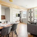 Apartament Monte *